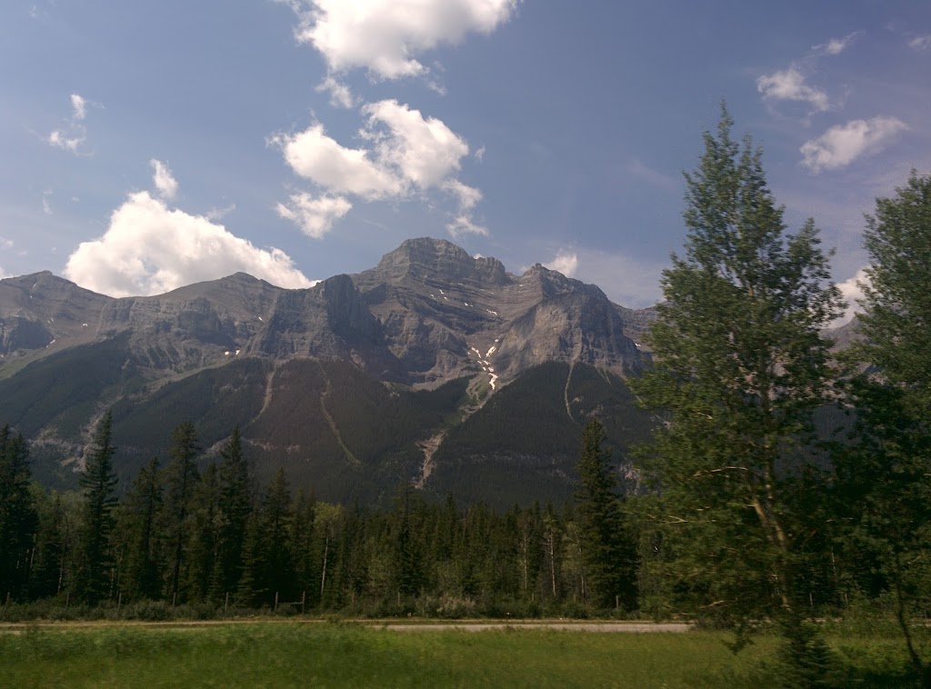 Carrot Creek Walk To Lake | AB-1, Alberta T0L 2C0, Canada | Phone: (403) 762-1550