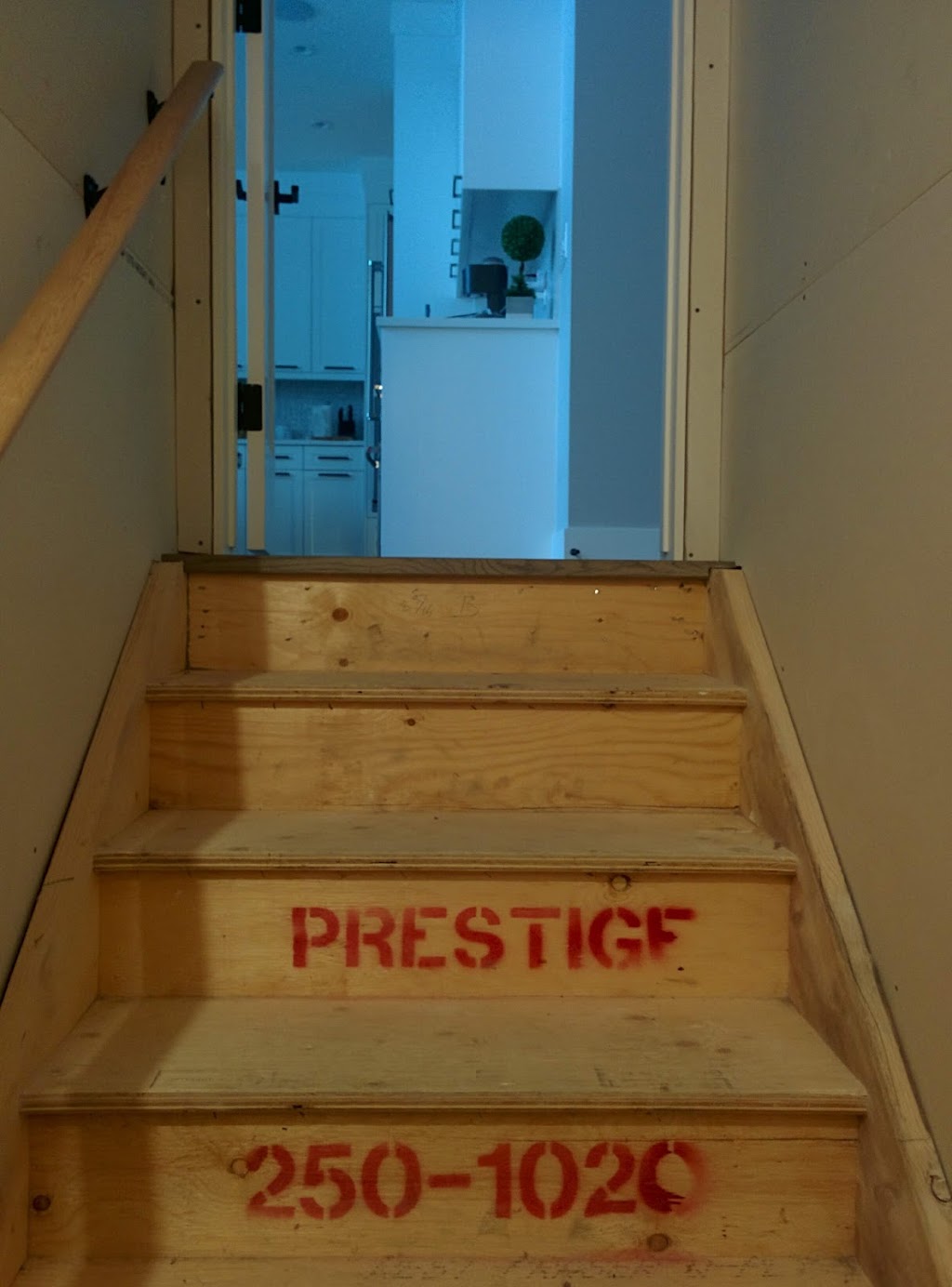 Prestige Railings & Stairs Ltd | 2777 Hopewell Pl NE, Calgary, AB T1Y 7J7, Canada | Phone: (403) 250-1020