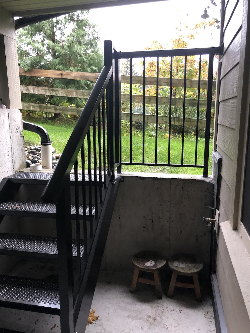 Metal Plus Gates & Railing | 1776 Broadway St Unit 109, Port Coquitlam, BC V3C 2M8, Canada | Phone: (604) 716-9636