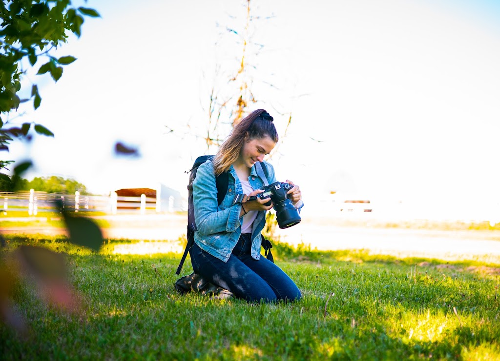 Reversed Eye Photography | 422 19 St NW, Calgary, AB T2N 2J1, Canada | Phone: (780) 803-5922