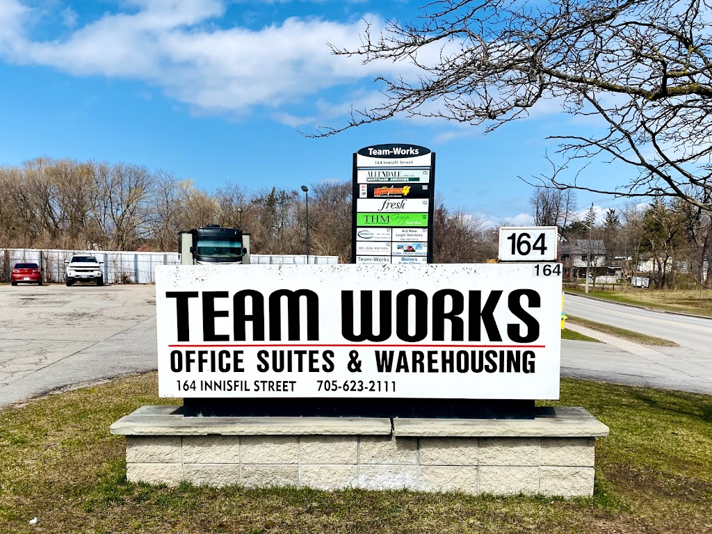 Brock Park | 141-179 Innisfil St, Barrie, ON L4N 3E6, Canada | Phone: (705) 726-4242