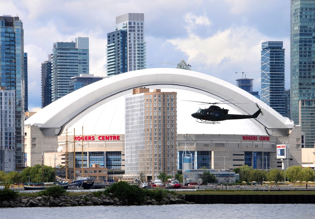 Toronto Island Marina | 1 Avenue of the Island, Toronto, ON M5J 2W2, Canada | Phone: (416) 203-1055