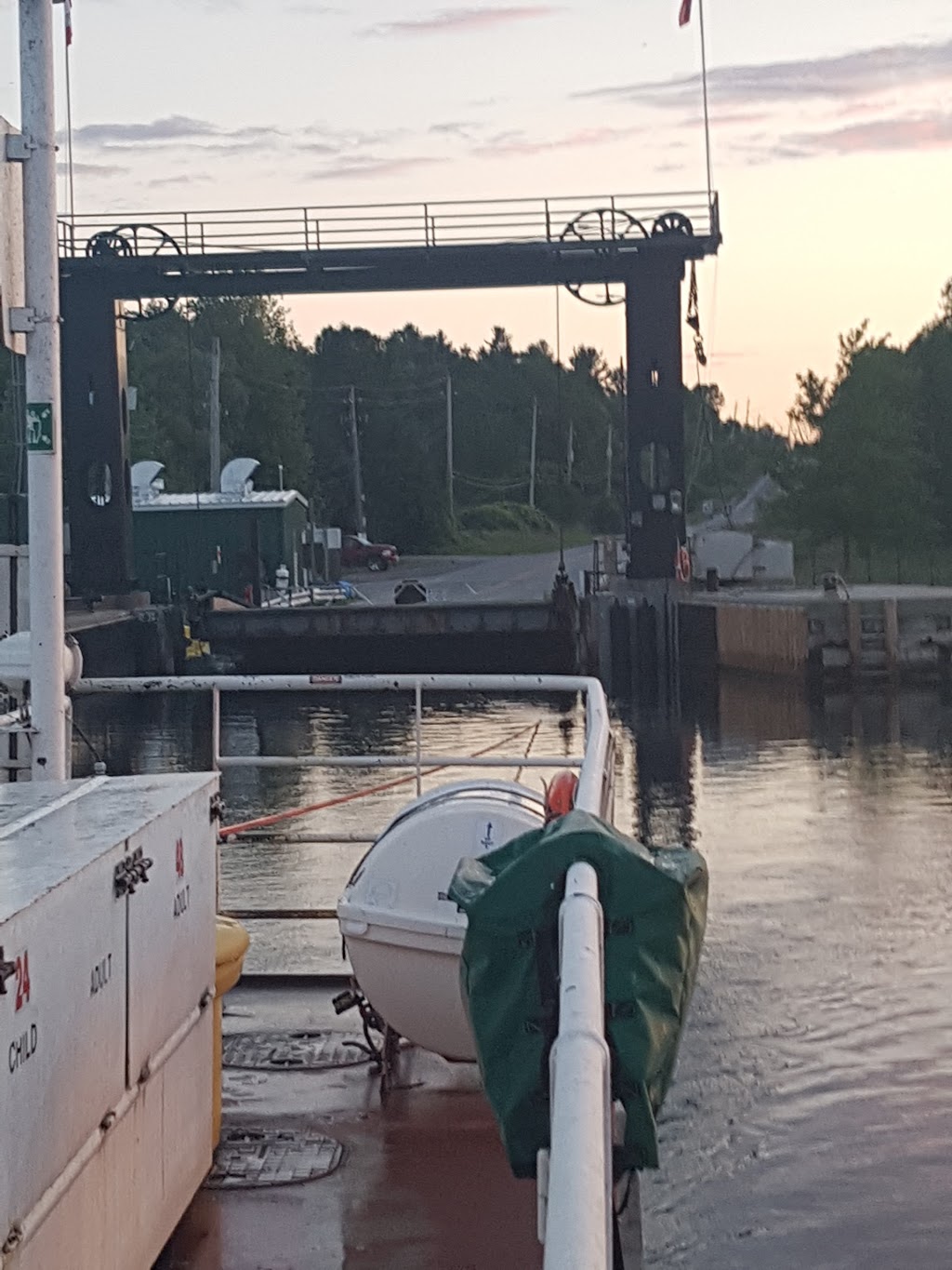 Ferry Dock Howe Island Mainland side West End | 2 Howe Island Ferry Rd, Kingston, ON K7L 4V1, Canada | Phone: (613) 542-4959