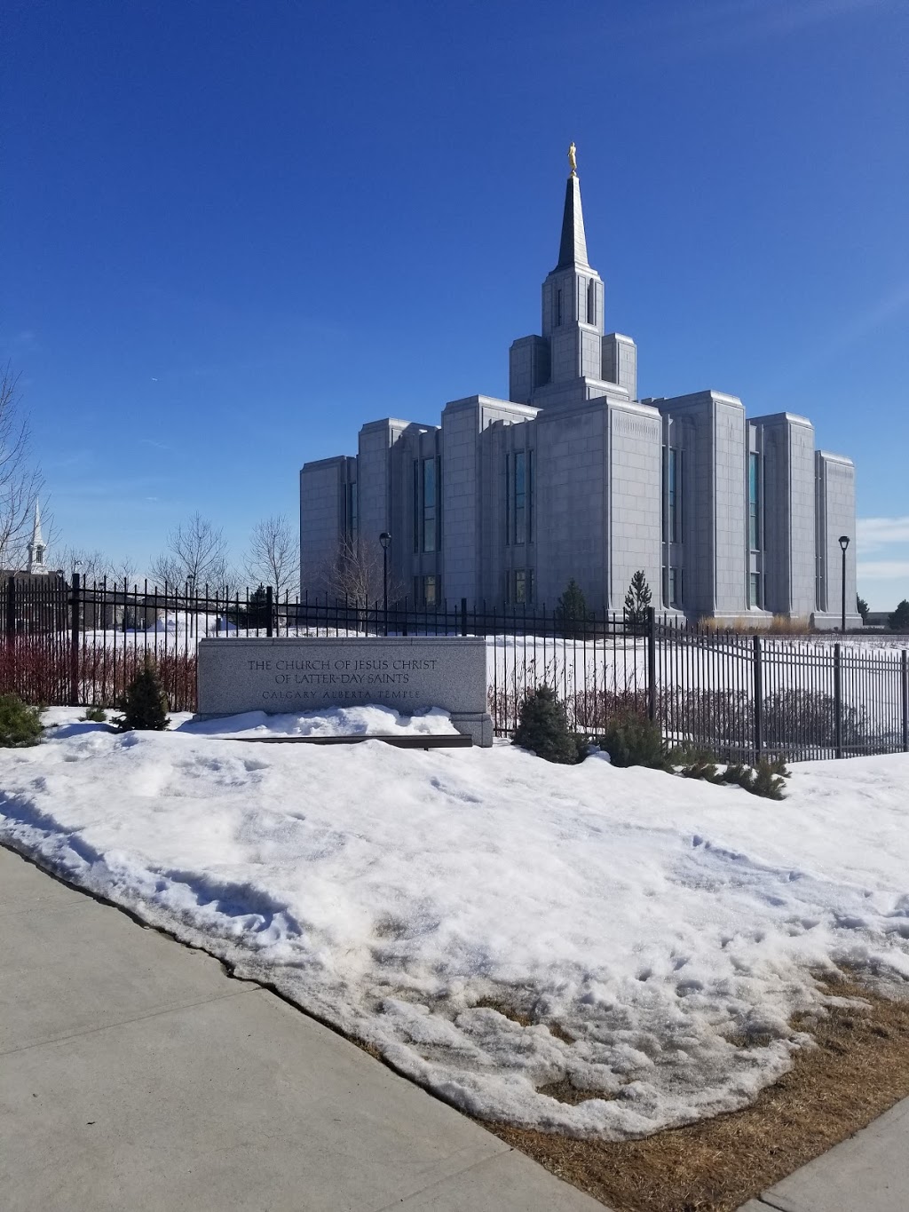 Calgary Alberta Temple | 9802 Rocky Ridge Rd NW, Calgary, AB T3G 5J7, Canada | Phone: (403) 241-4250