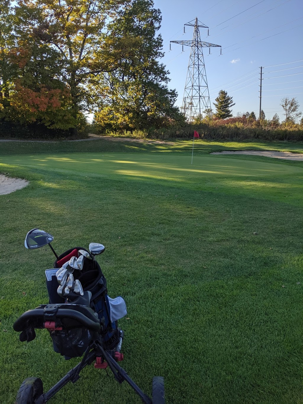 Northridge Public Golf Course | 320 Balmoral Dr, Brantford, ON N3V 1E6, Canada | Phone: (519) 753-6112