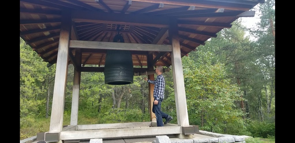 Botanic Garden Gong Hut | Parkland County, AB T7Y 1C5, Canada