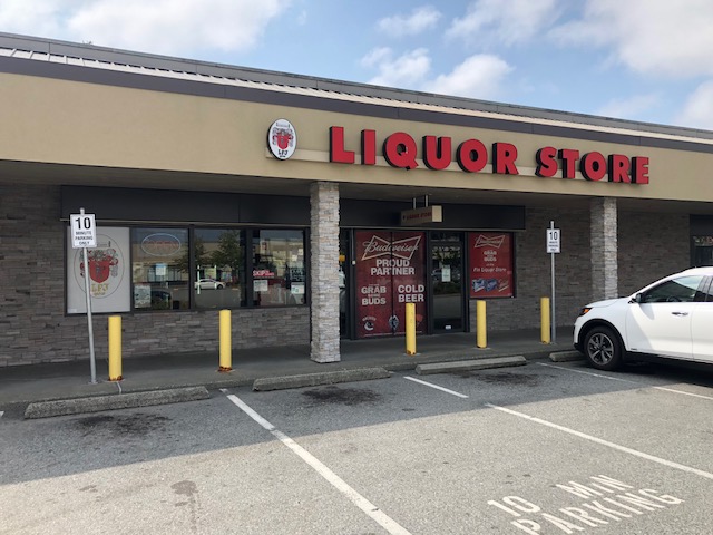 Fin Liquor Store | 7115 138 St #225, Surrey, BC V3W 7T9, Canada | Phone: (604) 590-4819