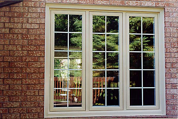 Browning Windows and Doors Ltd. | 340 Elyse Ct, Aurora, ON L4G 2C9, Canada | Phone: (647) 477-1273