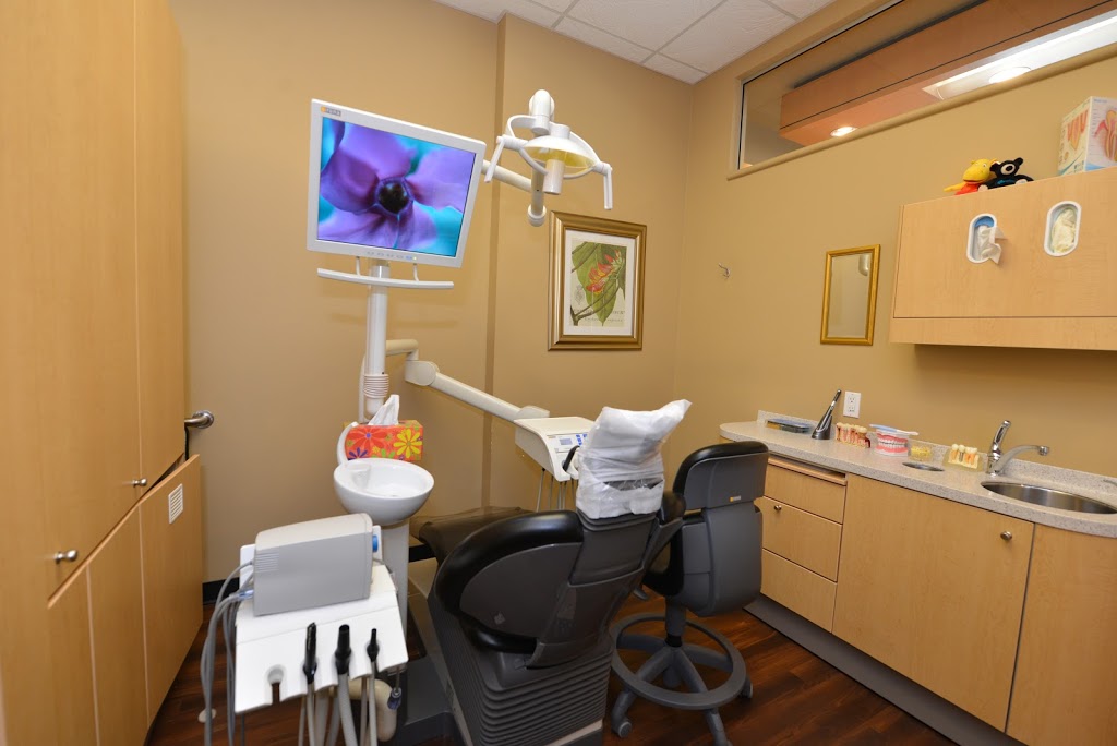 Larch Dental Center | 2488 W 41st Ave, Vancouver, BC V6M 2A7, Canada | Phone: (604) 694-0062