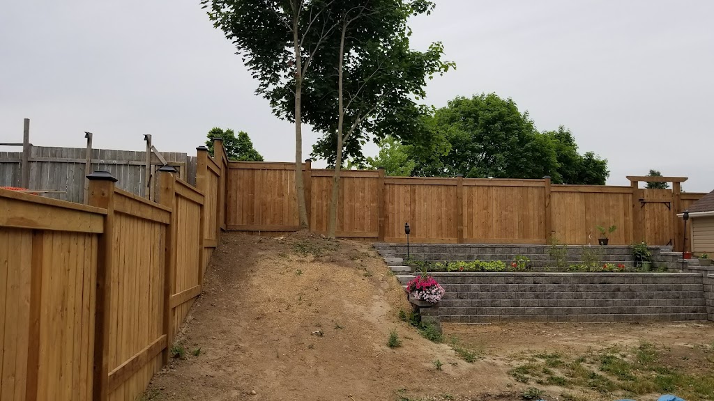 Post2Post Fence & Decking Ltd. | 10 Redfern St, Orangeville, ON L9W 5C7, Canada | Phone: (647) 388-9260