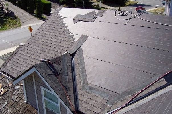 PW McCallum Roofing | Gibson Place, Shawnigan Lake, BC V0R 2W0, Canada | Phone: (250) 884-0305