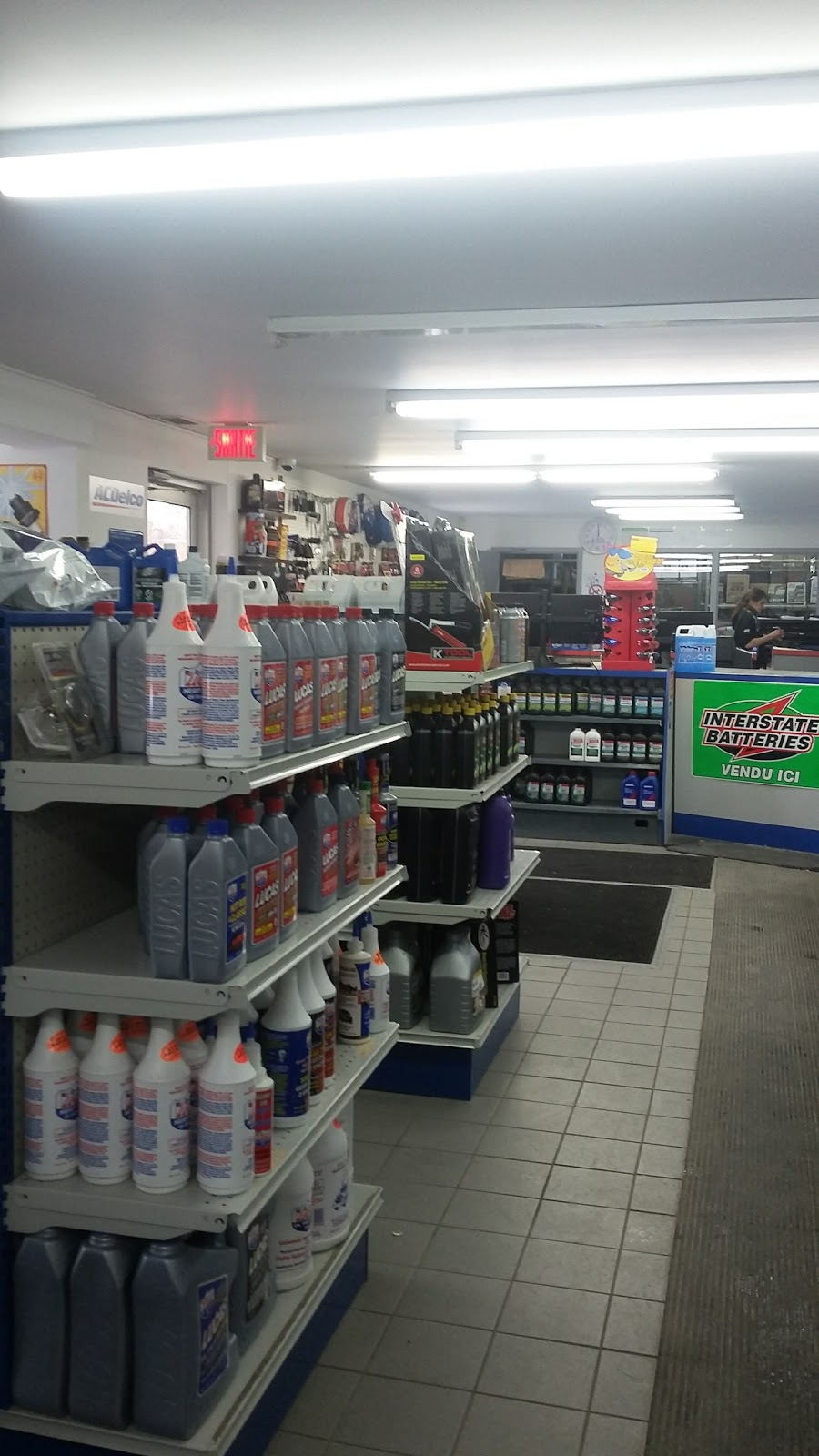 Auto Value V-M-R Inc. | 55 Rue Sicard, Sainte-Thérèse, QC J7E 5P1, Canada | Phone: (450) 435-2418