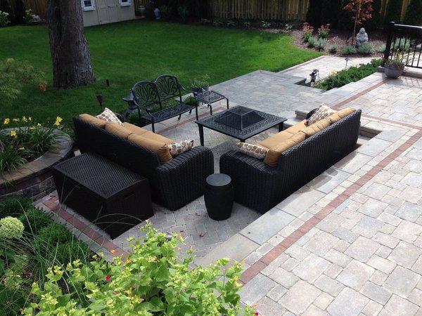 McLennon Landscape & Design Inc. | 2369 Royal Windsor Dr, Oakville, ON L6J 7X6, Canada | Phone: (905) 330-9062