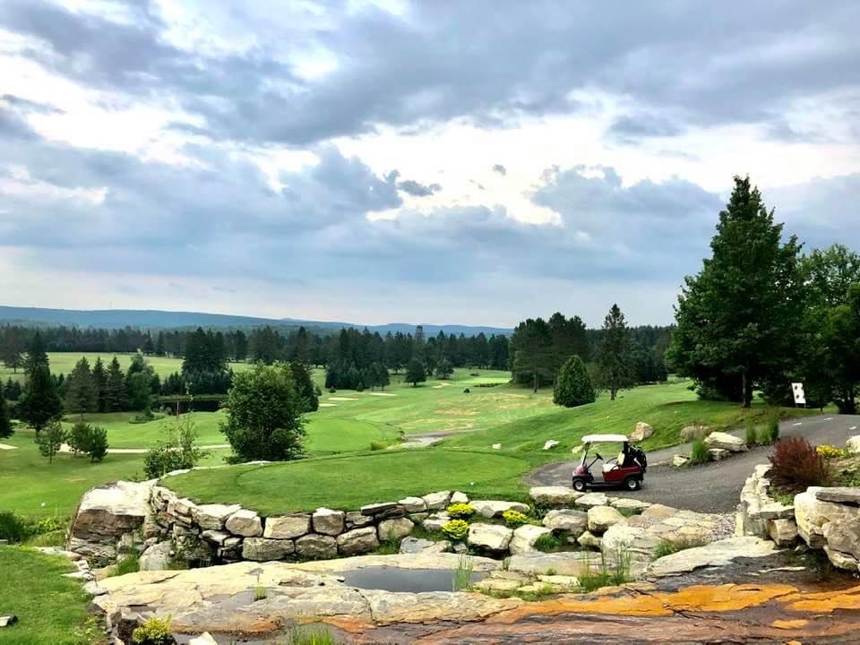 Club de Golf Vallée de la Lièvre | 344 Chem. du Golf, Lac-des-Écorces, QC J0W 1H0, Canada | Phone: (819) 623-6890