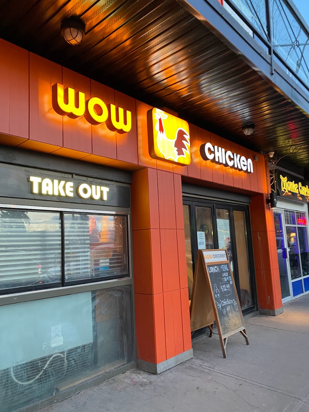 WOW Chicken Kensington | 324 10 St NW, Calgary, AB T2N 1V8, Canada | Phone: (403) 460-7557