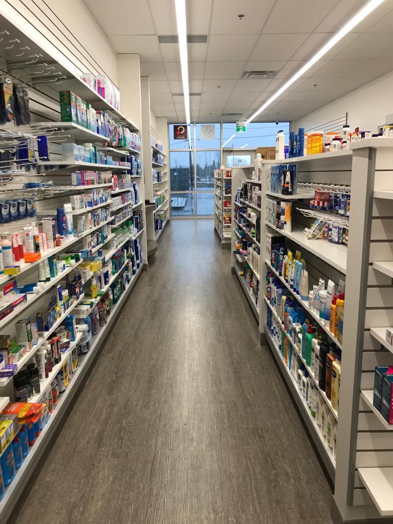 Pharmacie Notre-Dame Pharmacy | 104-649 Notre Dame St, Embrun, ON K0A 1W1, Canada | Phone: (613) 443-4444