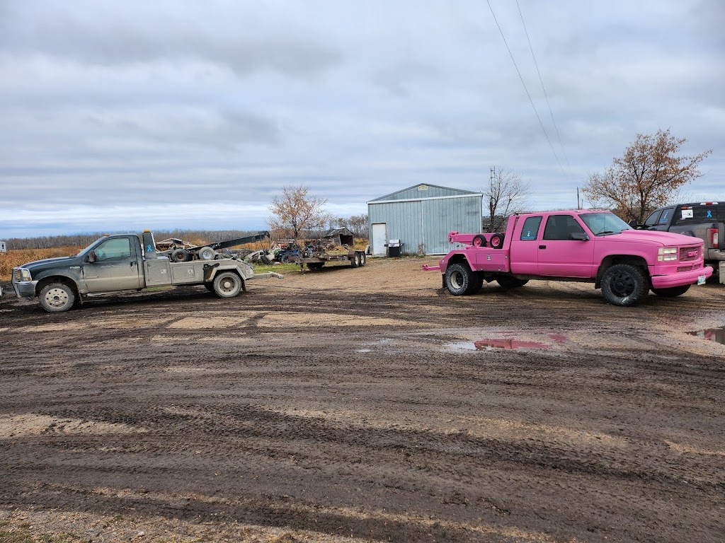 Houles towing | Lone, spruce road, Amaranth, MB R0H 0B0, Canada | Phone: (204) 872-2130