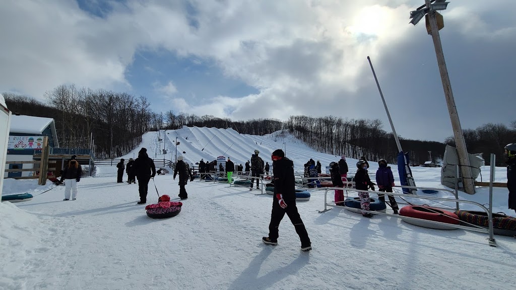 Snow Valley Ski Resort | 2632 Vespra Valley Rd, Minesing, ON L0L 1Y3, Canada | Phone: (705) 721-7669