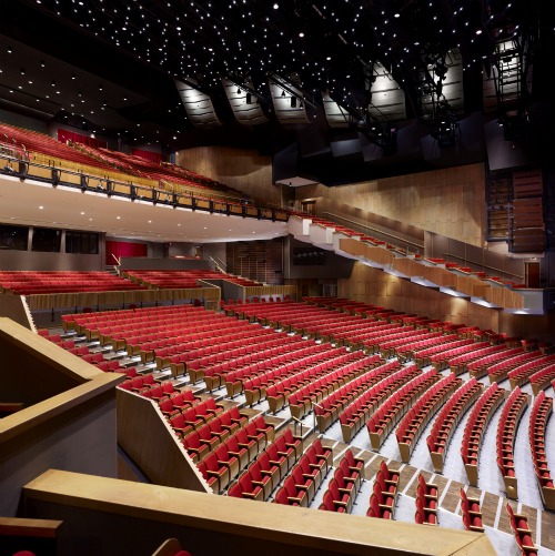 Queen Elizabeth Theatre | 630 Hamilton St, Vancouver, BC V6B 5N6, Canada | Phone: (604) 665-3050