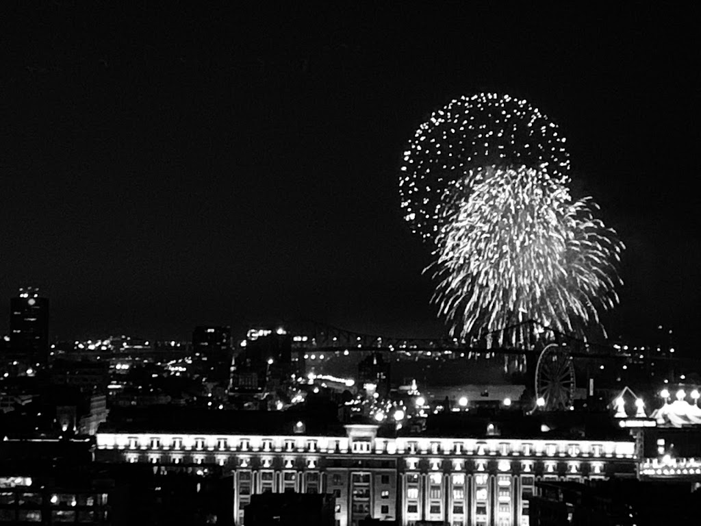 LInternational des Feux Loto-Québec | La Ronde, 22 Chem. Macdonald, Montréal, QC H3C 6A3, Canada | Phone: (514) 397-2001