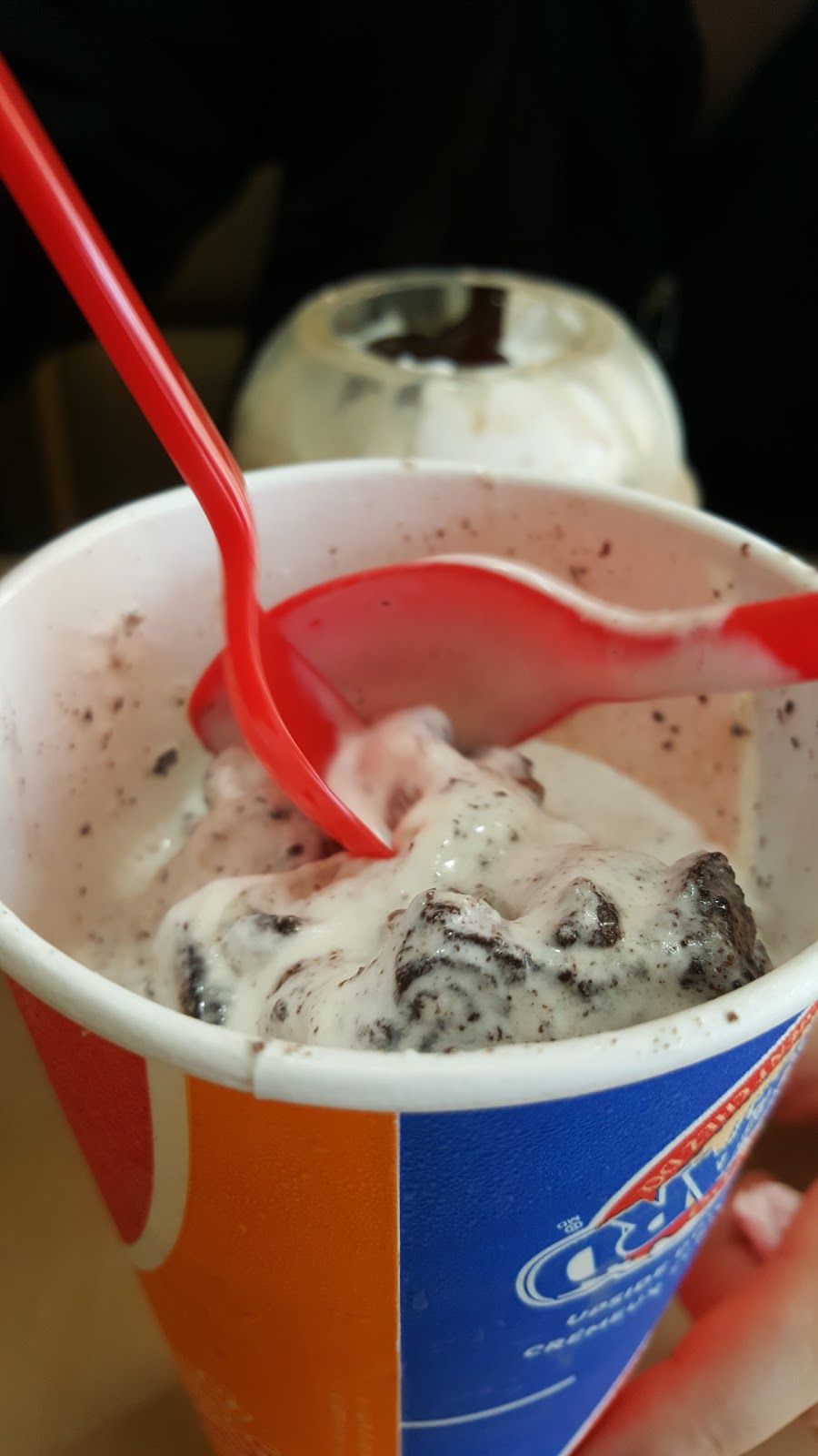 Dairy Queen | 415 Main St W, Hamilton, ON L8P 1K5, Canada | Phone: (905) 521-8653