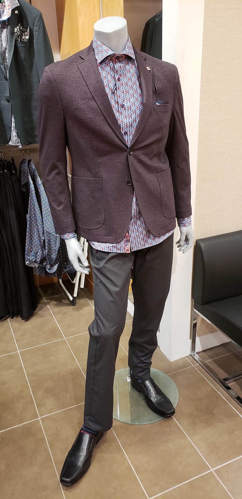 Tip Top (Tailors since 1909) | 240 Leighland Ave, Oakville, ON L6H 3H6, Canada | Phone: (905) 849-7843