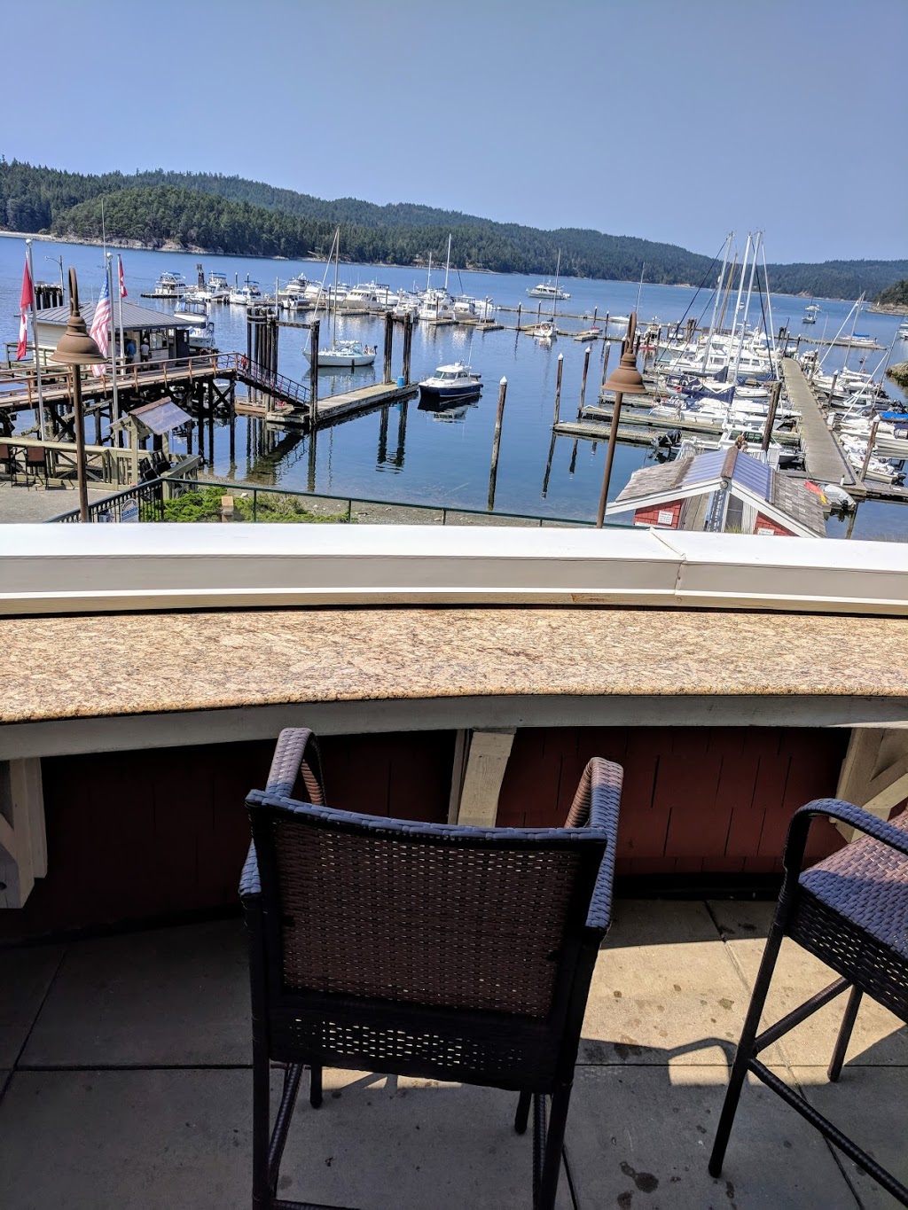 Aurora Restaurant at Poets Cove Resort | 9801 Spalding Rd, Pender Island, BC V0N 2M3, Canada | Phone: (250) 629-2100