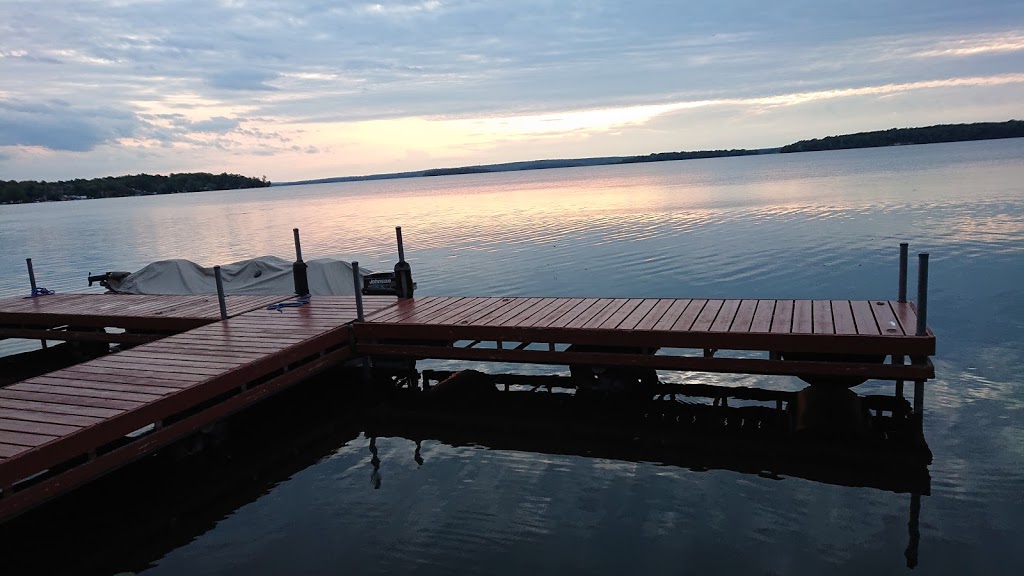 Sunshine Cove Cottage Resort | 248 Paudash St, Keene, ON K0L 2G0, Canada | Phone: (705) 295-4224