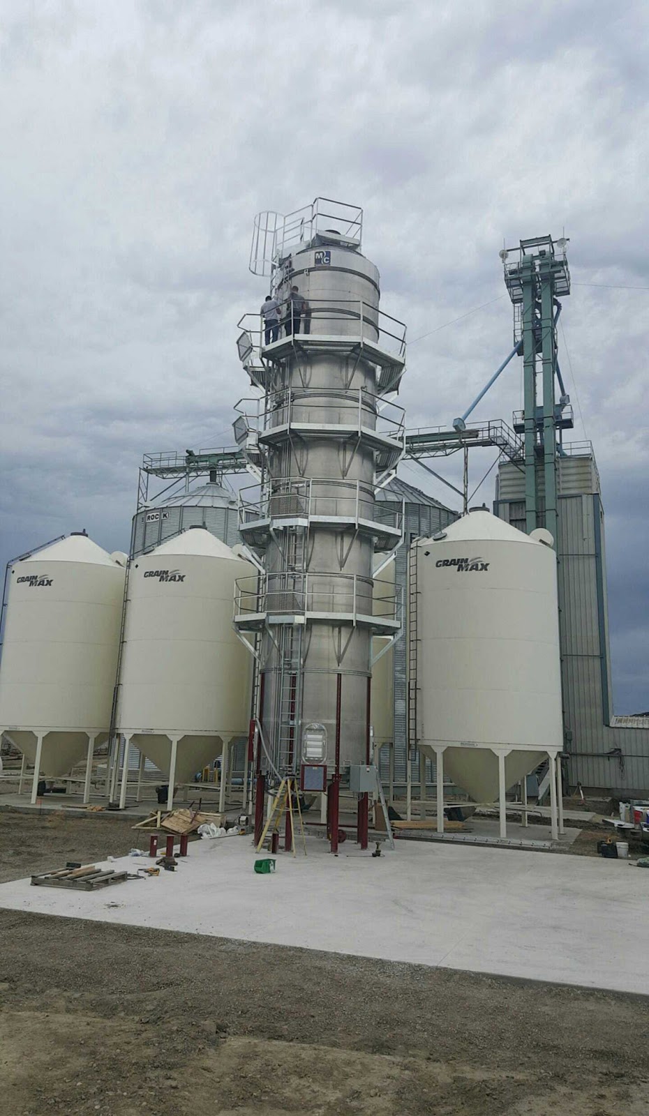 Wall Grain Handling Systems | 202-1460 Chevrier Blvd, Winnipeg, MB R3T 1Y6, Canada | Phone: (844) 744-9255