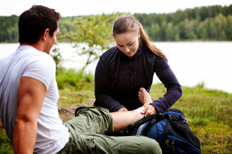 Heart 2 Heart First Aid CPR Training Scarborough | 20 Milner Business Ct, Scarborough, ON M1B 3C6, Canada | Phone: (416) 960-5319