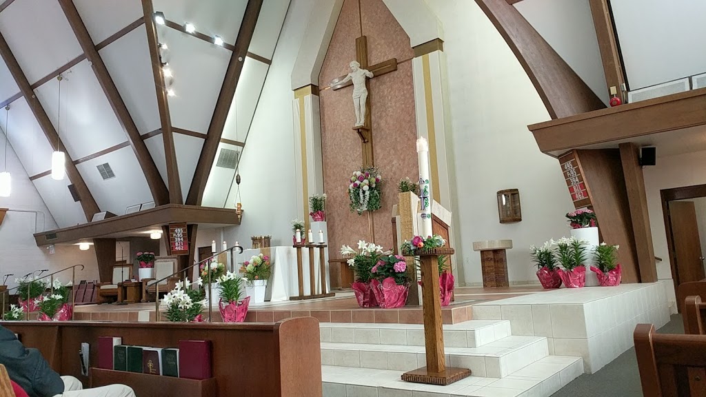 St. Dominics Roman Catholic Church | 2415 Rebecca St, Oakville, ON L6L 2B1, Canada | Phone: (905) 827-2373