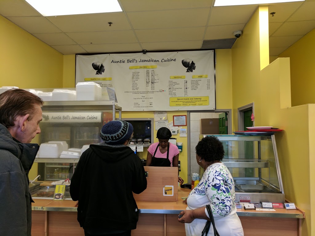 Auntie Bell’s Jamaican Cuisine | 2257 Islington Ave, Etobicoke, ON M9W 3W6, Canada | Phone: (416) 740-2596