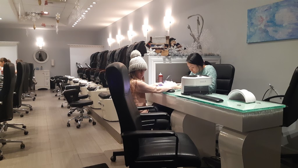 Solar Nails | 930 Dundas St, Woodstock, ON N4S 1H1, Canada | Phone: (519) 537-7539