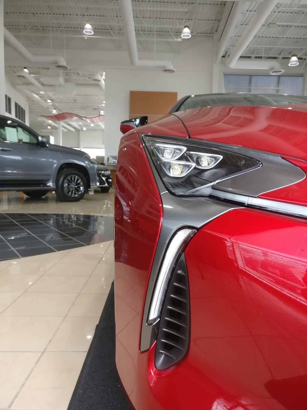 Birchwood Lexus | 70-3965 Portage Ave #70, Winnipeg, MB R3K 2H8, Canada | Phone: (204) 889-3700