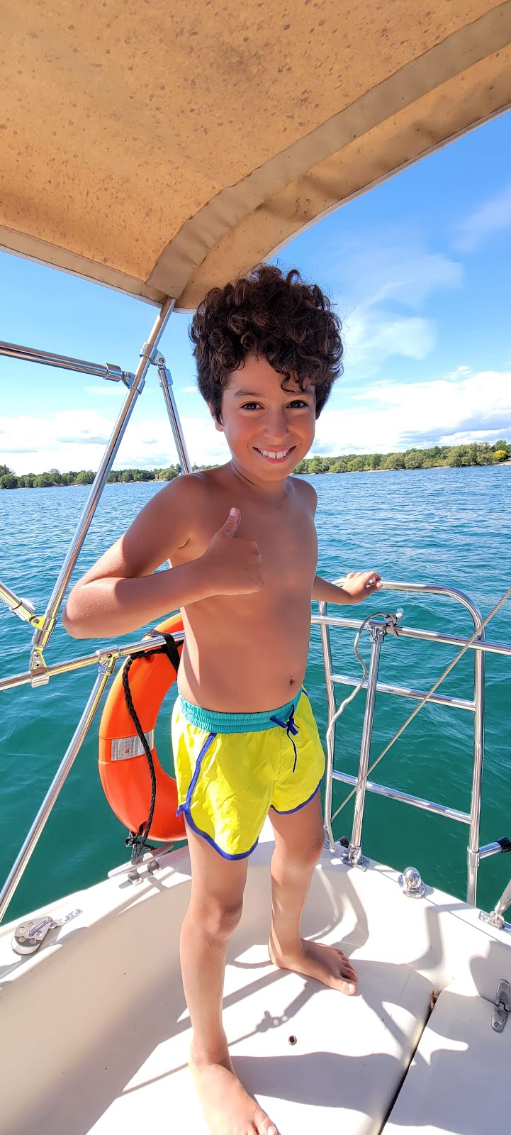 Sailing with Captain Tom | 419 Prinyers Cove Crescent, Prince Edward, ON K0K 2T0, Canada | Phone: (613) 968-2558