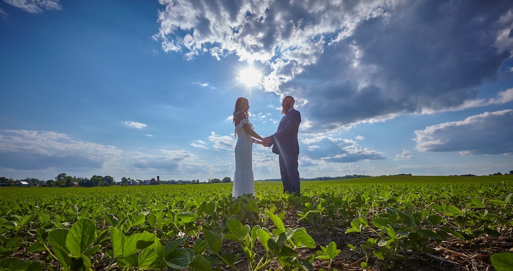 Country Vegas Elopements | 518 Alberton Rd, Alberton, ON L0R 1A0, Canada | Phone: (905) 975-7464