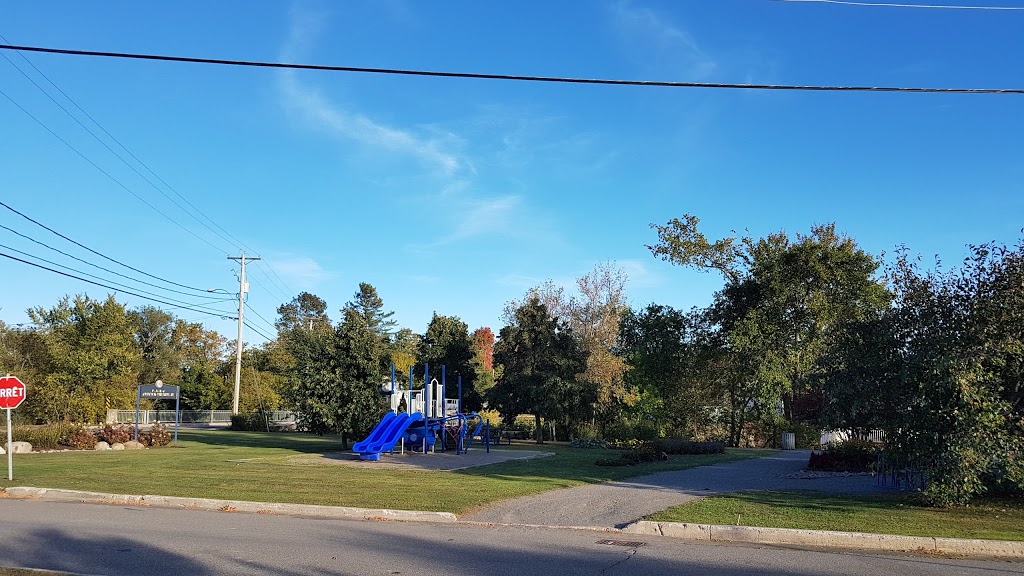 Parc Olivier-Tremblay | Rue de lÉtang, Saint-François-de-la-Rivière-du-Sud, QC G0R 3A0, Canada