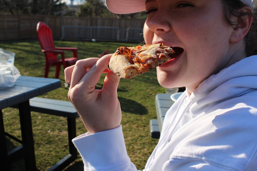 Fergus BBQ Pizza | 57 McFarlane Cres, Fergus, ON N1M 0G3, Canada | Phone: (289) 625-9091