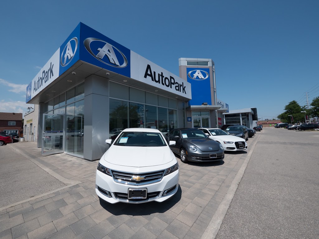 AutoPark Mississauga | 225 Dundas St E, Mississauga, ON L5A 1W8, Canada | Phone: (289) 203-5204