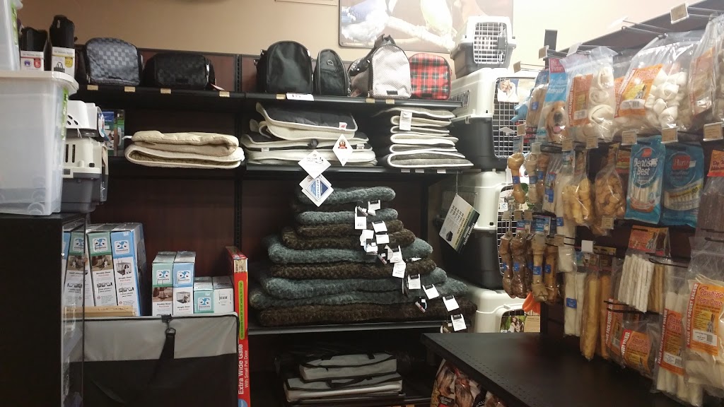 Pet Valu | 1581 Greenbank Rd, Nepean, ON K2J 4Y6, Canada | Phone: (613) 825-9577