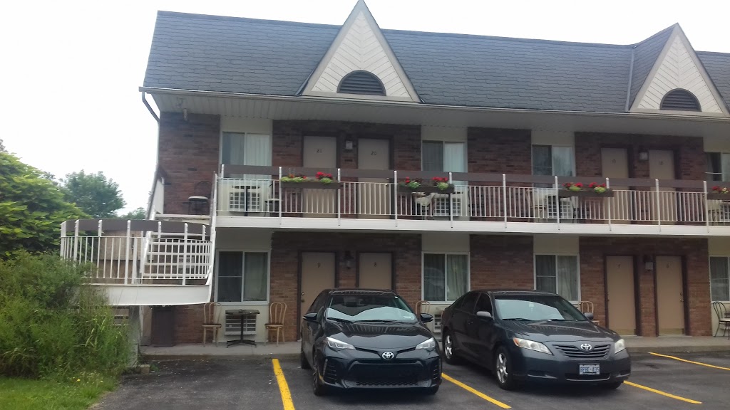 Niagara Falls Motor Lodge | 7950 Portage Rd, Niagara Falls, ON L2G 5Y8, Canada | Phone: (905) 295-3569