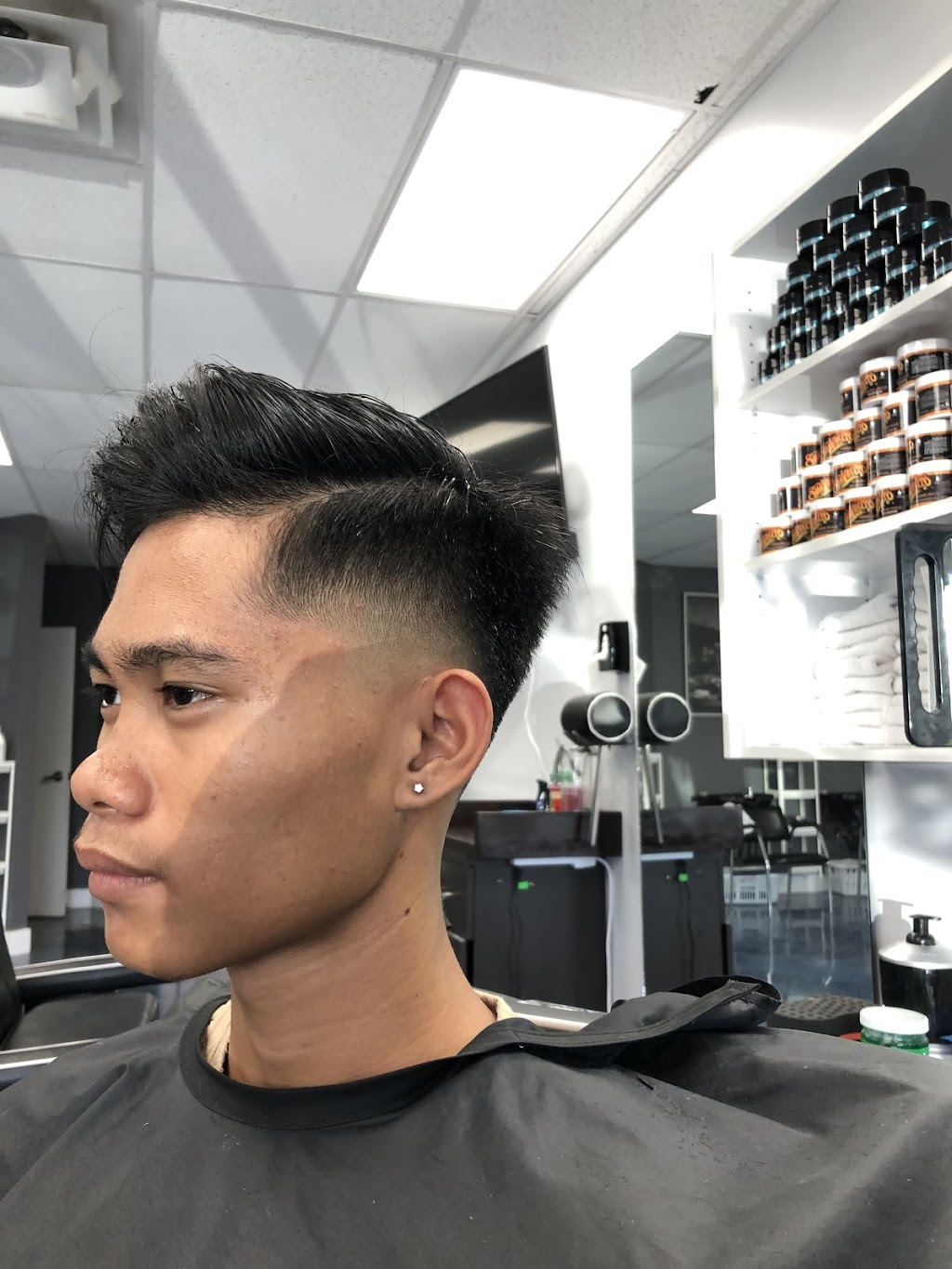 JTs Barbershop | 4440 44 Ave NE #2, Calgary, AB T1Y 4W5, Canada | Phone: (587) 472-8299