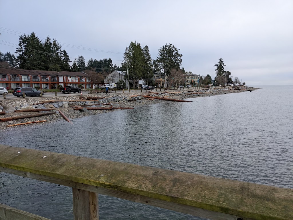 Davis Bay Park Public Dock | 4757 Sunshine Coast Hwy, Sechelt, BC V0N 3A2, Canada | Phone: (604) 885-1986