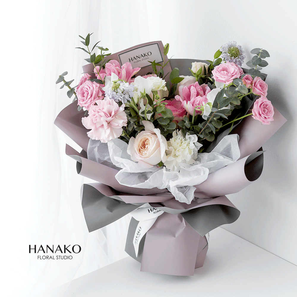 Hanako Floral Studio | 201 Huntington Park Dr, Thornhill, ON L3T 7A7, Canada | Phone: (647) 699-8599