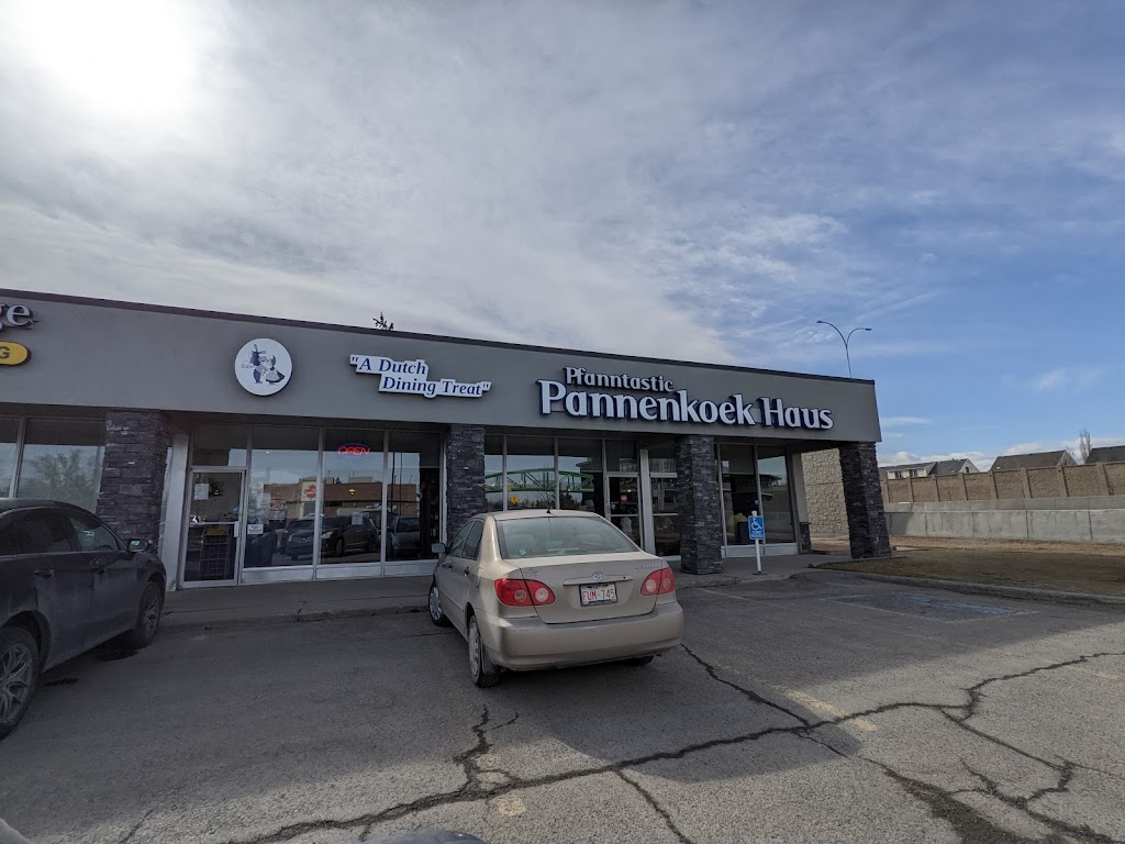 Pfanntastic Pannenkoek Haus | 2439 54 Ave SW, Calgary, AB T3E 1M4, Canada | Phone: (403) 243-7757