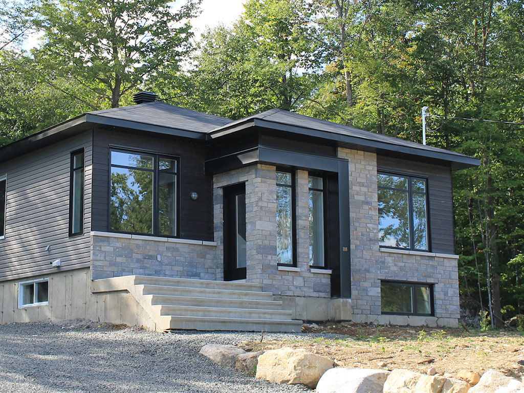 Constructions Bissonnette | 24 Rue du Monarque, Saint-Hippolyte, QC J8A 1C9, Canada | Phone: (450) 327-1038