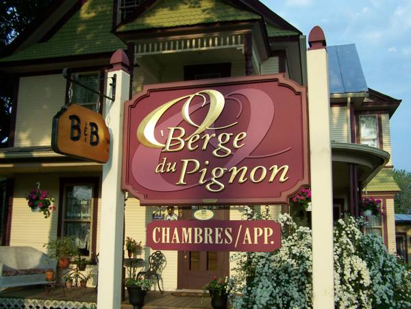 OBerge du Pignon | 4805 Rue Foster, Waterloo, QC J0E 2N0, Canada | Phone: (450) 539-4343