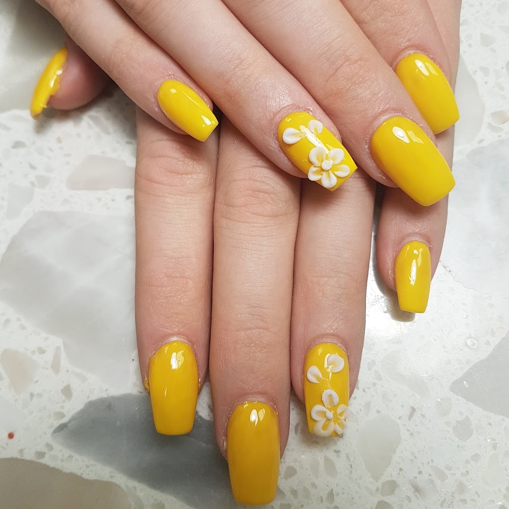 World Nails And Spa | 1801 Portage Ave, Winnipeg, MB R3J 0G2, Canada | Phone: (204) 832-0378