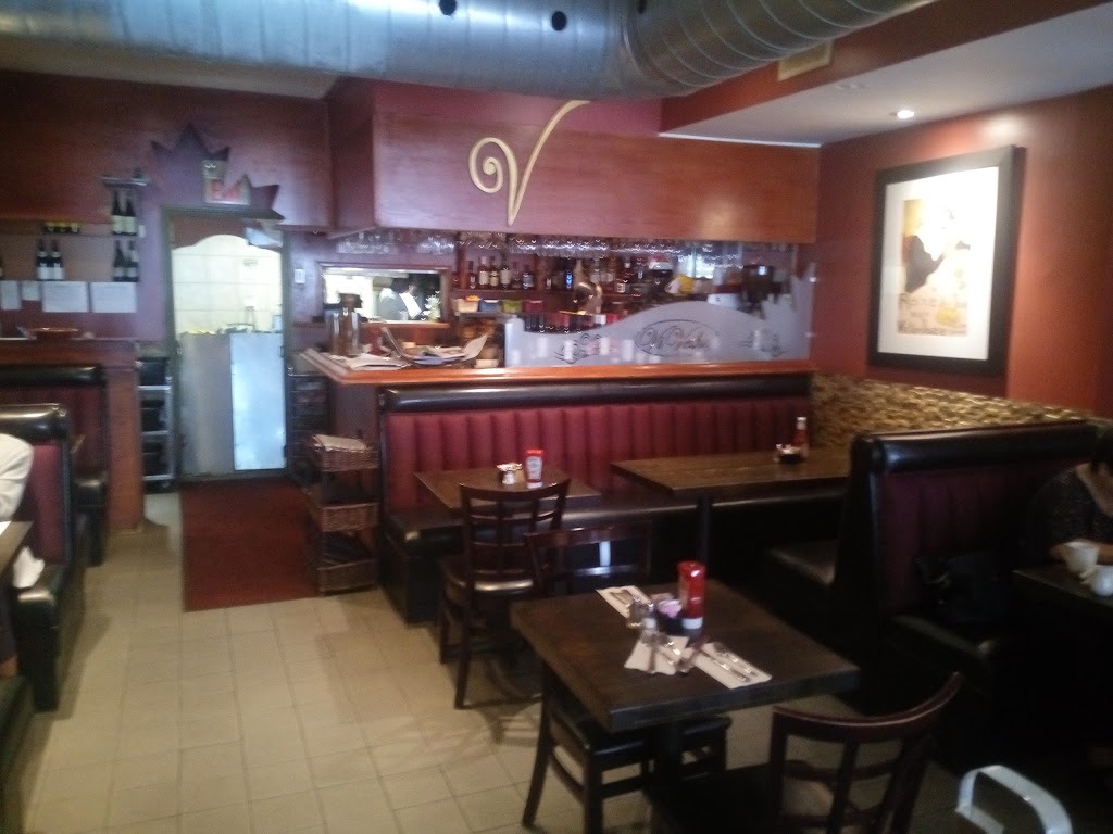 Vivetha Bistro | 2485 Queen St E, Toronto, ON M4E 1H9, Canada | Phone: (416) 686-5688