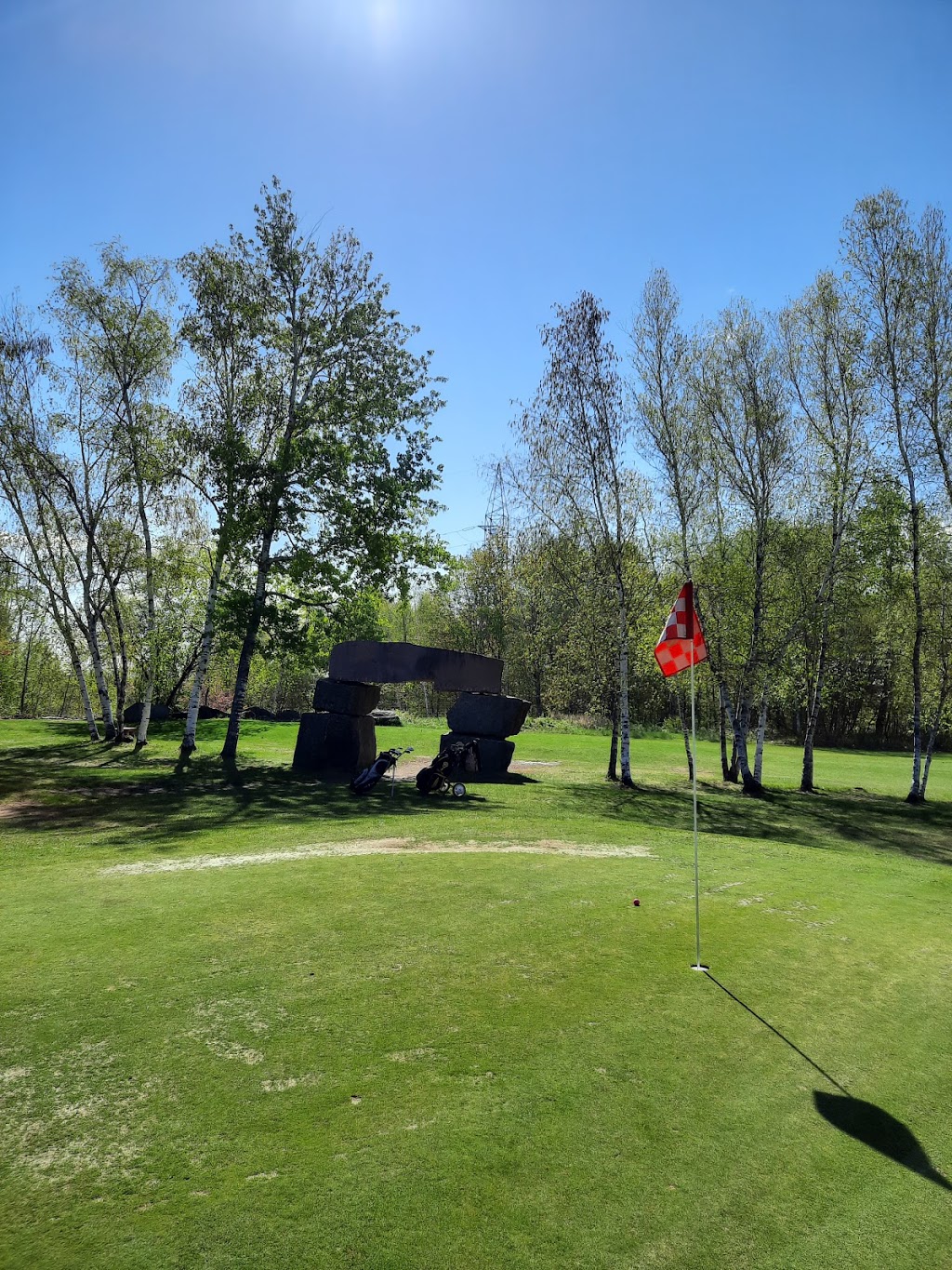 Golf Les Rivieres | 6500 Boulevard des Forges, Trois-Rivières, QC G8Y 7E3, Canada | Phone: (819) 378-7871